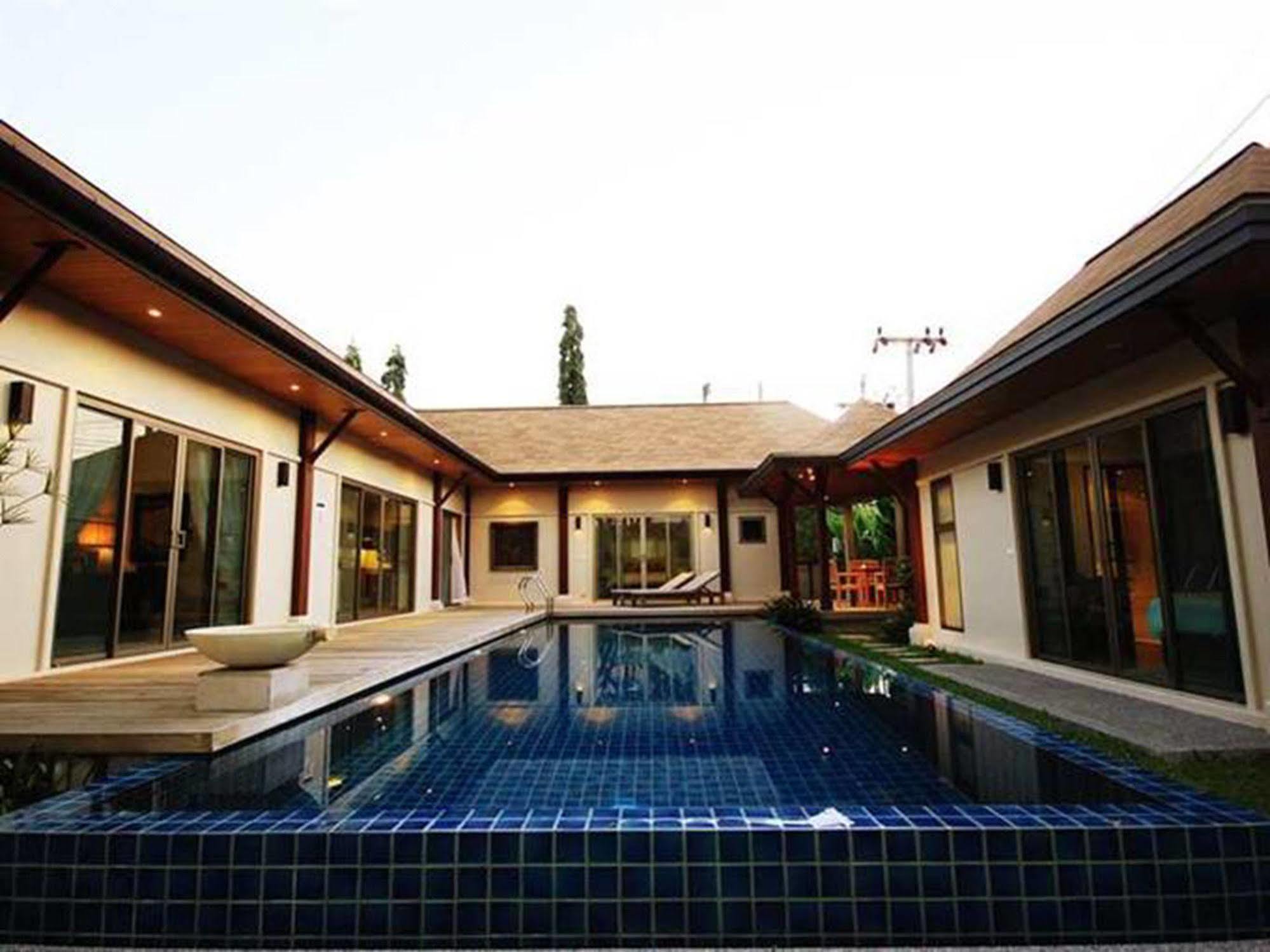 Two Villas Holiday Oriental Style Layan Beach Phuket Екстериор снимка