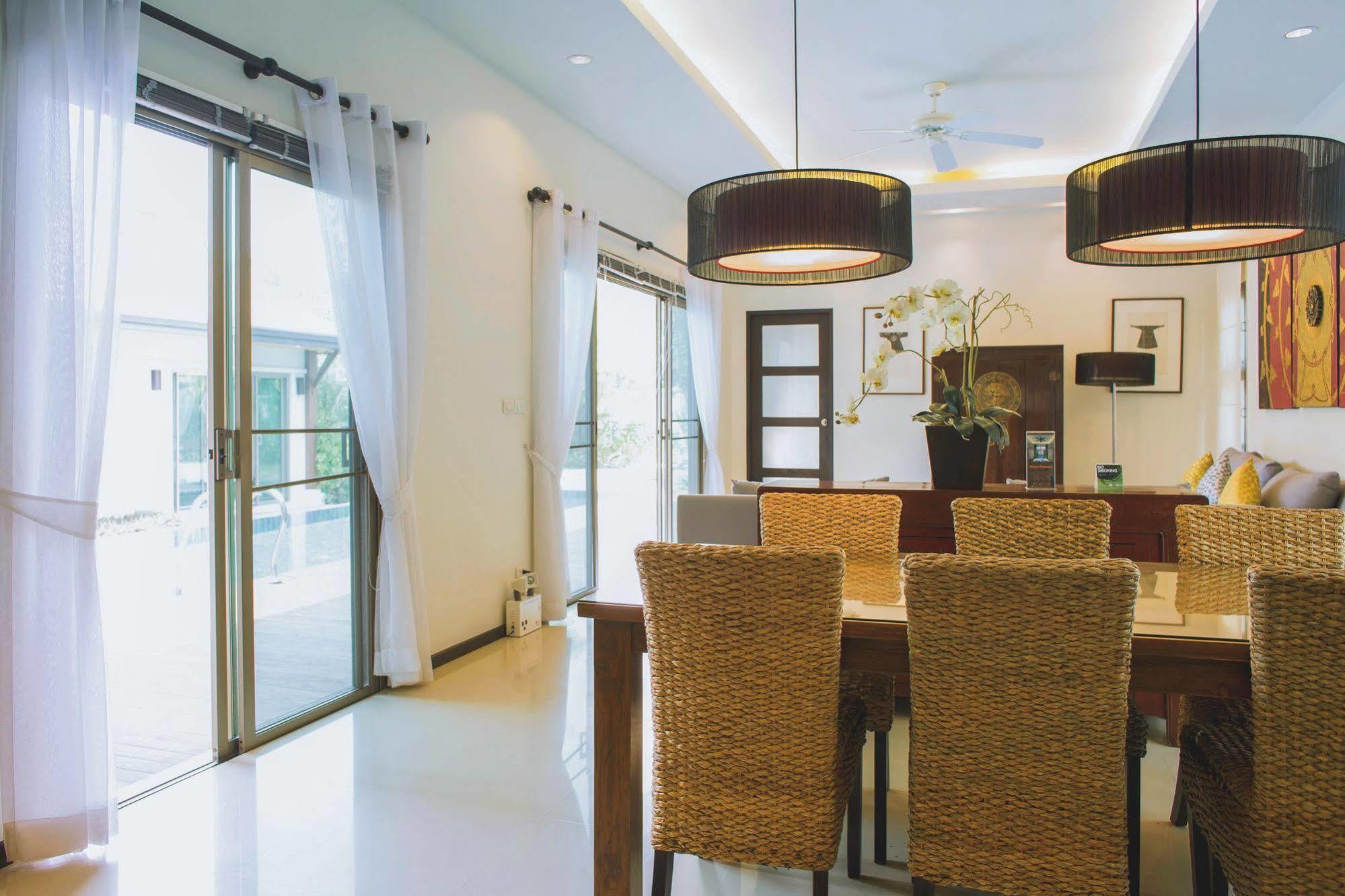 Two Villas Holiday Oriental Style Layan Beach Phuket Екстериор снимка